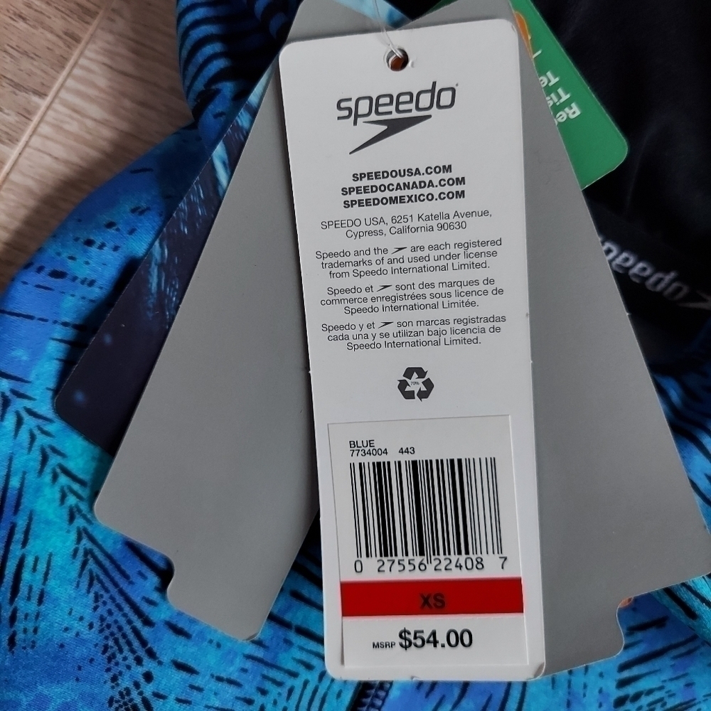 Speedo Fit Racer Back Top - Picture 12 of 14